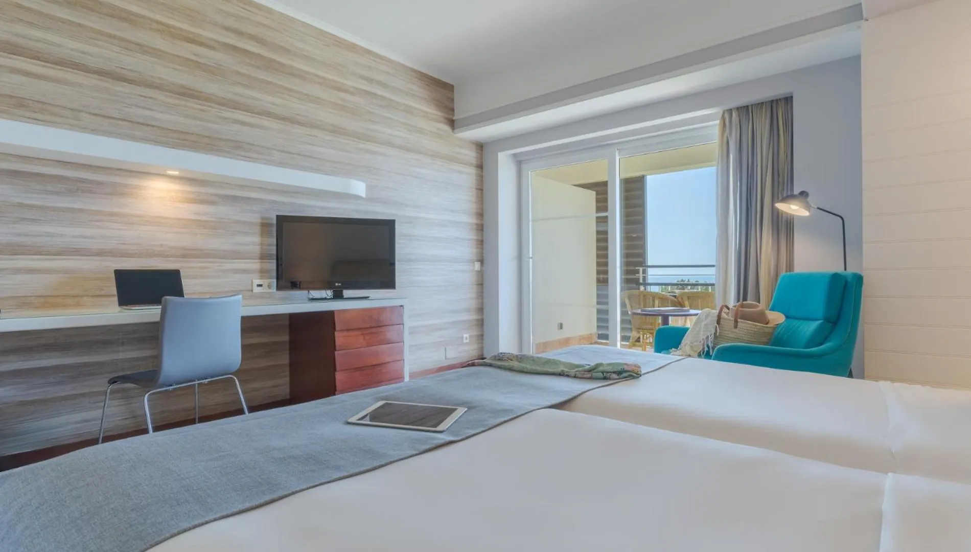 Pestana Alvor Praia Premium Beach & Golf Resort 5*,  Португалия